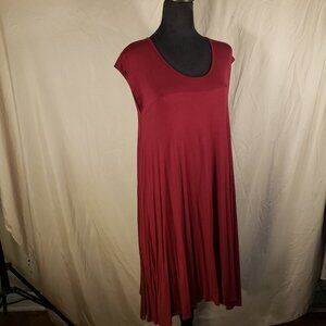 Corner Burgundy L Sleeveless Midi Dress